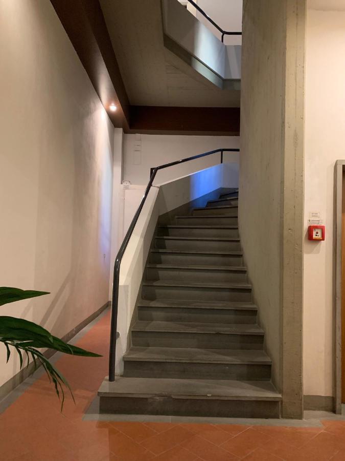 Signoria Apartment With Patio Флоренція Екстер'єр фото