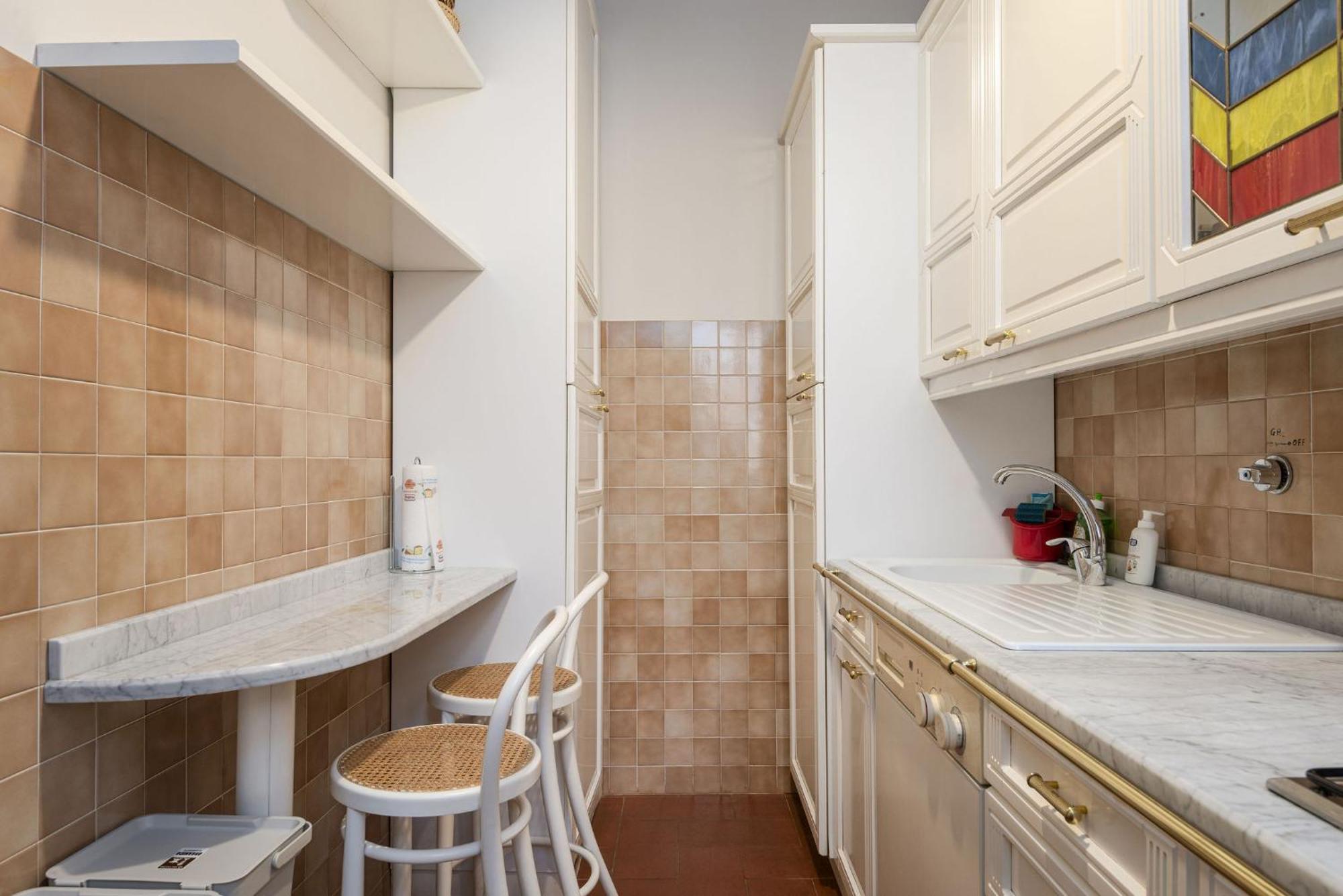 Signoria Apartment With Patio Флоренція Екстер'єр фото
